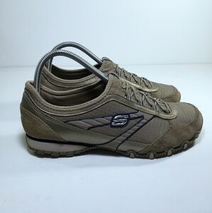 Skechers Relaxed Fit Leather Slipon Rugged Sneakers